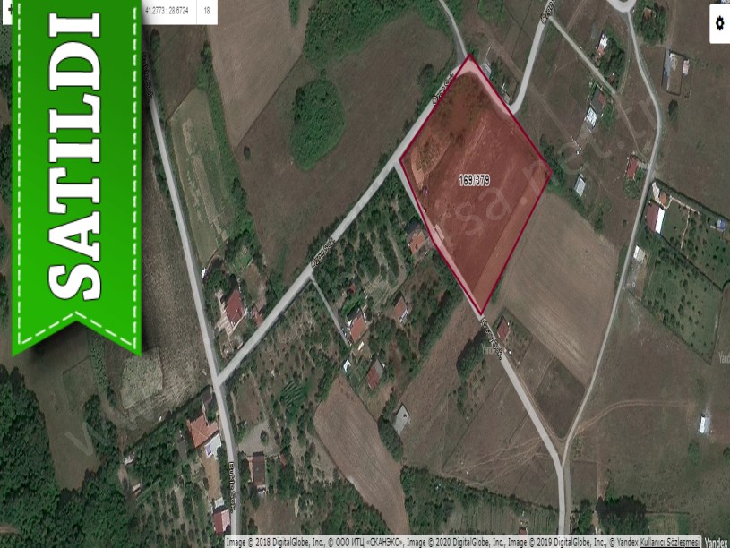 Arnavutköy Tayakadında Satılık Arsa , 966 m2 Evlerin Yakını Yolu Var