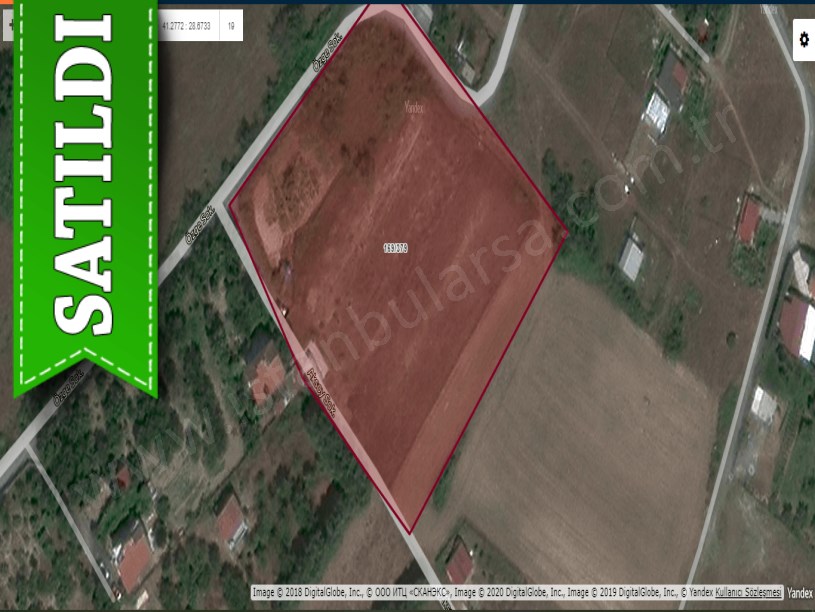 Arnavutköy Tayakadında Satılık Arsa , 966 m2 Evlerin Yakını Yolu Var