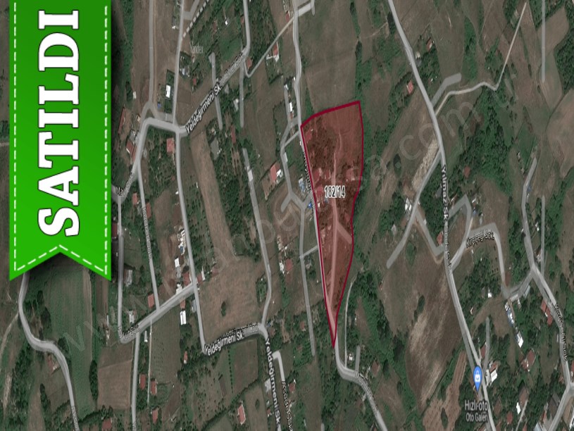 Arnavutköy Tayakadında Satılık Müstakil Ev , 1+1 Arsası 182 m2