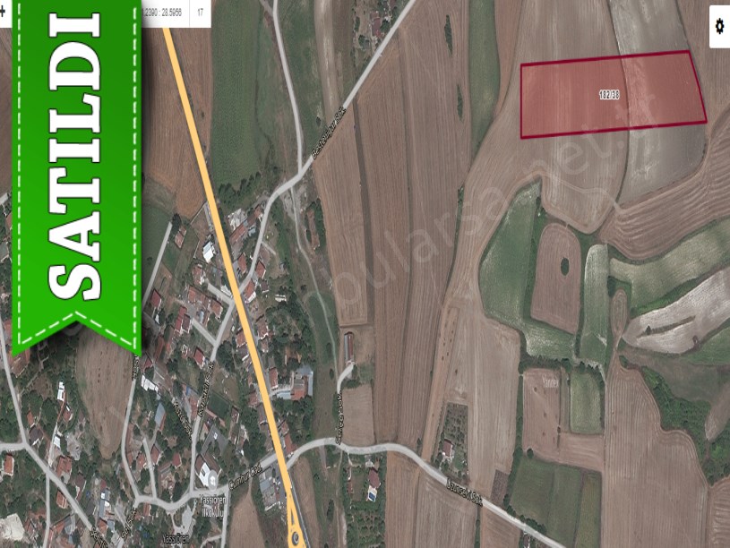 Arnavutköy Yassıörende Satılık Arsa , 640 M2 İmarlı Merkezde 