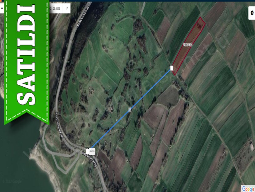 Arnavutköy Hacımaşlıda Satılık Arsa , 1,982 M2 Yolu Var  
