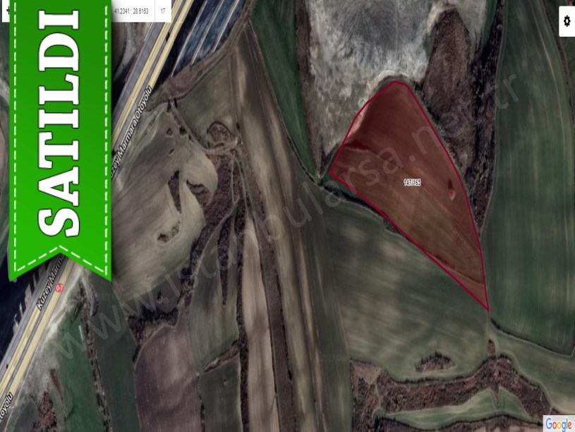 Arnavutköy Boyalıkta Satılık Arsa , 234 M2 Caddeye Yakın  İmarlı
