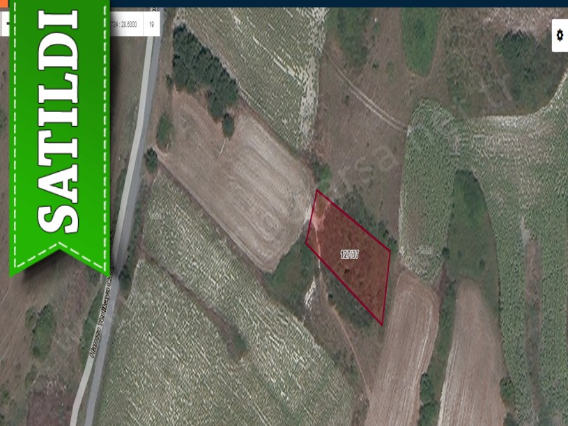 Arnavutköy Boyalıkta Satılık Arsa , 800 m2 Müstakil Caddeye Yakın