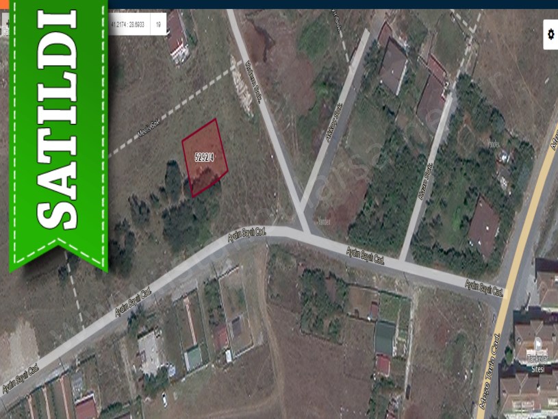Arnavutköy Taşolukta Satılık Arsa , 118 M2  Caddeye Yakın Hisseli 