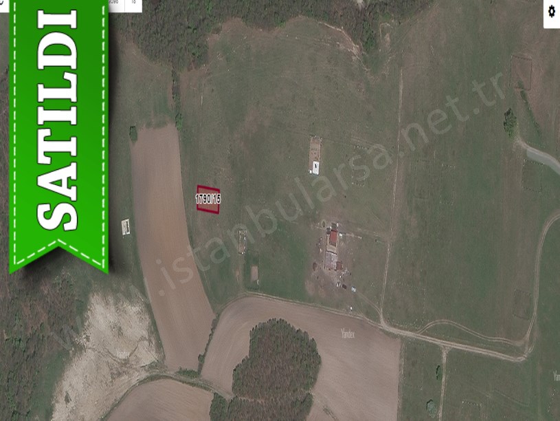 Tekirdağ  Kapaklıda Satılık Arsa , 251 M2 Yolu Var Evlerin Yakını