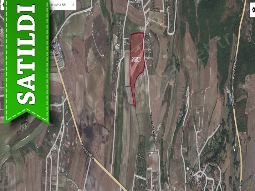 Arnavutköy Hacımaşlıda Satılık Arsa , 300 m2 Cadde Cephe 