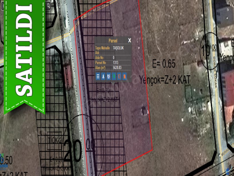 Arnavutköy Taşolukta Satılık Arsa , 198 M2 Cadde Cephe Hisseli
