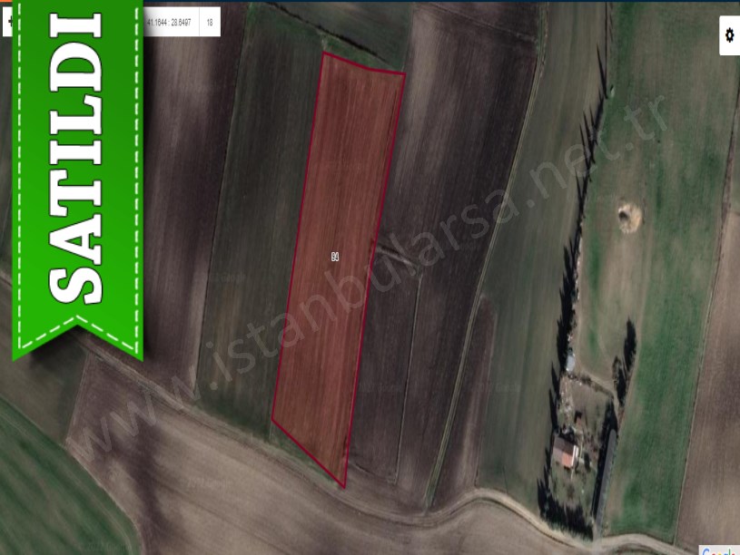 Arnavutköy Sazlıbosnada Satılık Arsa , 334 m2 Yolu Var Evlerin Yakını