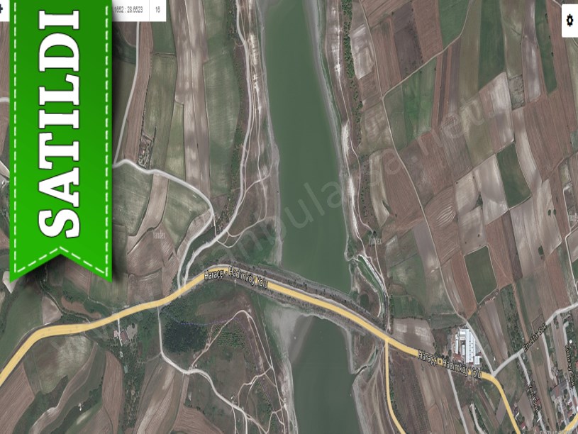 Arnavutköy Sazlıbosnada Satılık Arsa , 334 m2 Yolu Var Evlerin Yakını
