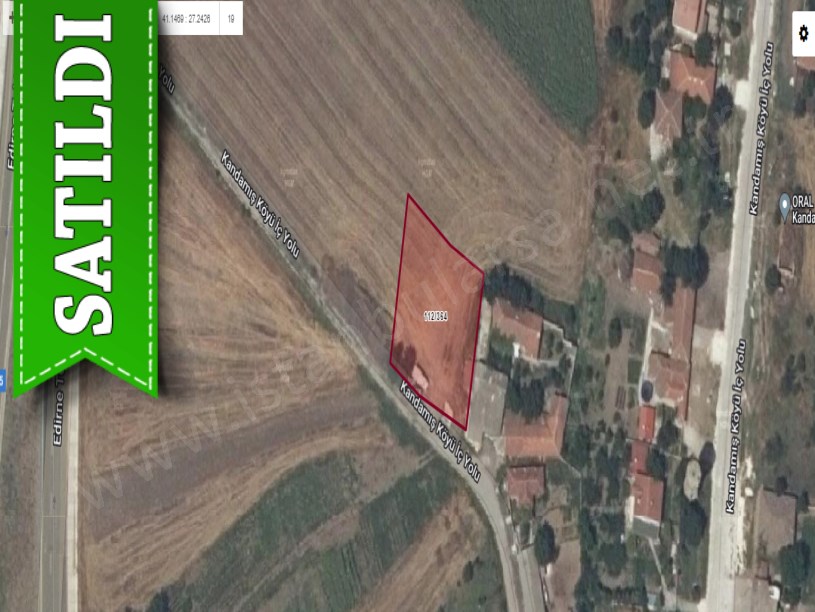 Tekirdağ Hayrabolu Kandamış Satılık Arsa , 1000 M2 Evlerin Yanı İmarlı Müstakil