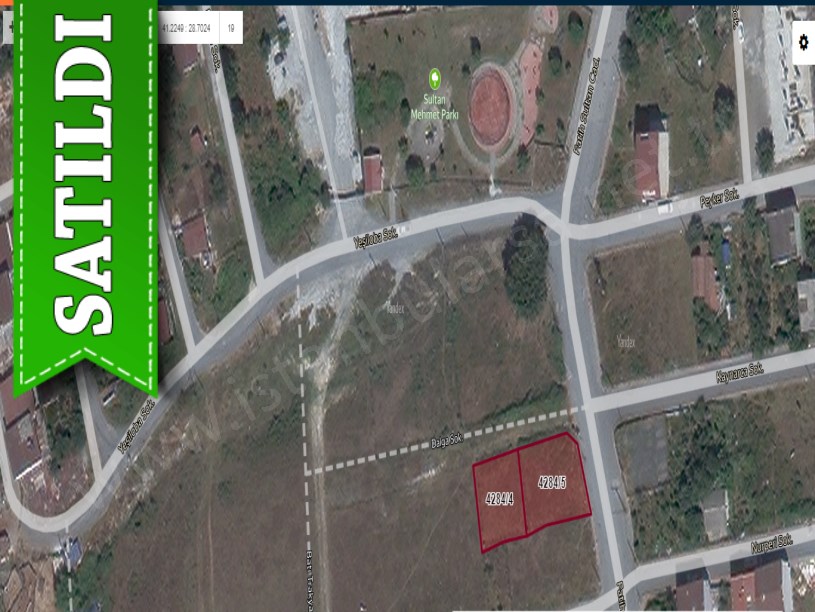 Arnavutköy Taşolukta Satılık Arsa ,  720 M2 Cadde Cephe Müstakil 
