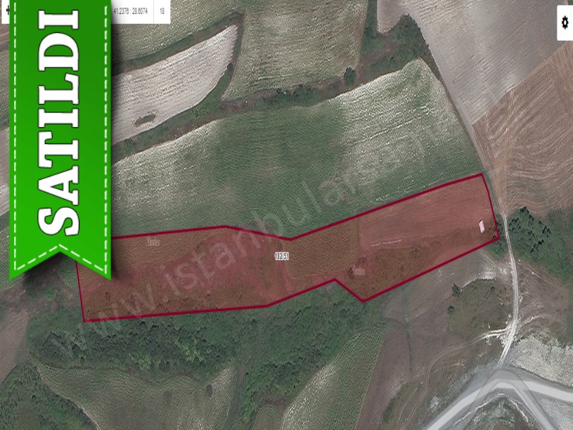 Arnavutköy Yassıörende Satılık Arsa , 224 m2 Hisseli Yolu Var