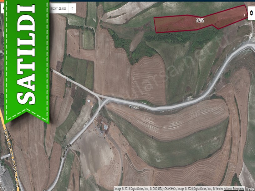 Arnavutköy Yassıörende Satılık Arsa , 224 m2 Hisseli Yolu Var