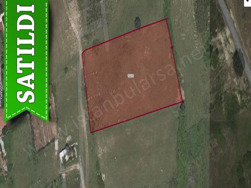 Arnavutköy Tayakadında Satılık Arsa , 173 m2 Merkezde Evlerin Yakını 