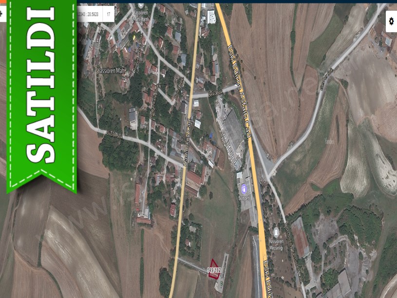 Arnavutköy Yassıörende Satılık Arsa , 633 m2 Müstakil Merkezde 