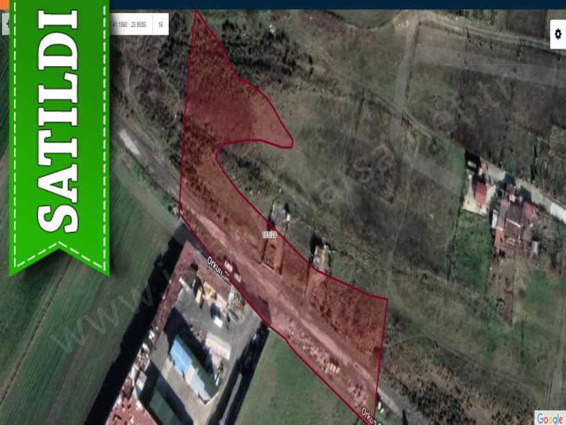 Arnavutköy Çilingirde Satılık Arsa , 430 M2 Yolu Var Araç Muayene İstasyonu Yakını 