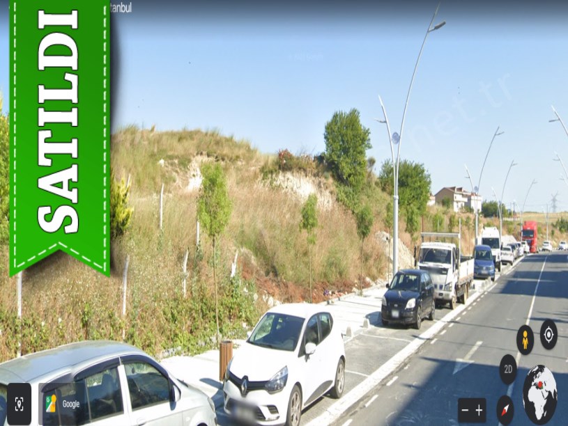 Arnavutköy Hadımköyde Satılık Arsa , 301 m2 Cadde Cephe Müstakil 