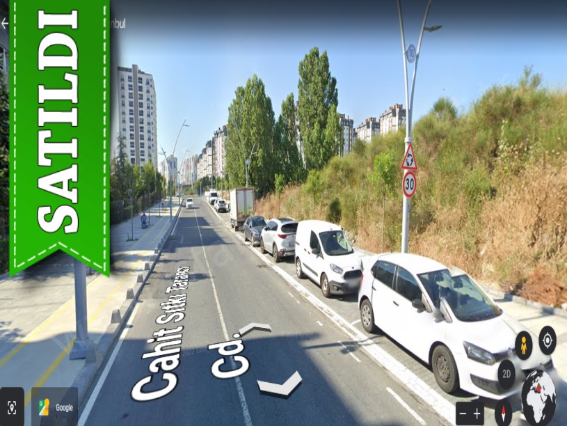 Arnavutköy Hadımköyde Satılık Arsa , 301 m2 Cadde Cephe Müstakil 