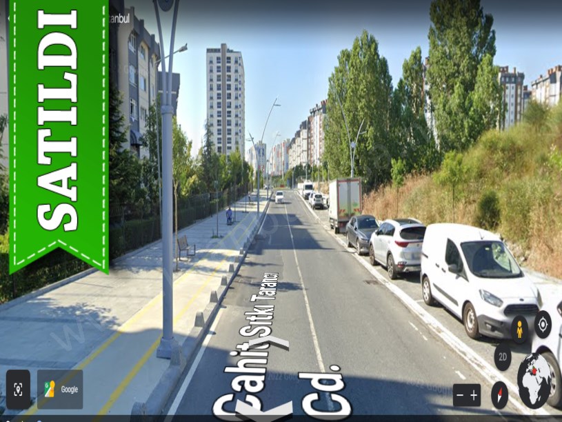 Arnavutköy Hadımköyde Satılık Arsa , 301 m2 Cadde Cephe Müstakil 