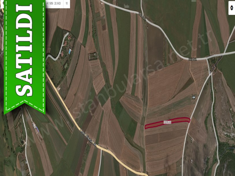 Silivri Akörende Satılık Arsa , 742 M2 Yolu Var Tepe Konumda 