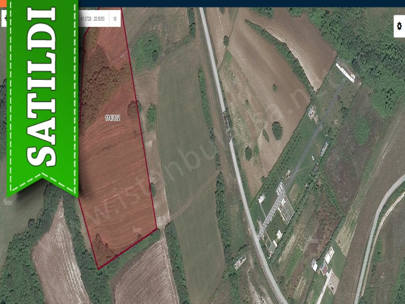 Çatalca Celepköyde Satılık Arsa , 430 m2 Çaplı Çevrili 