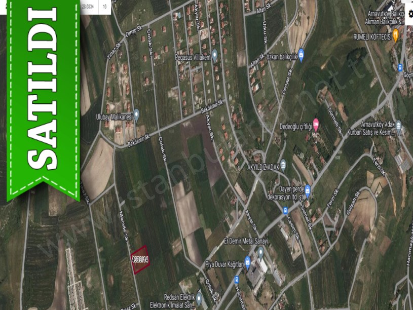 Arnavutköy Haraççıda Satılık Arsa ,  251 m2 Yolu Var Hisseli