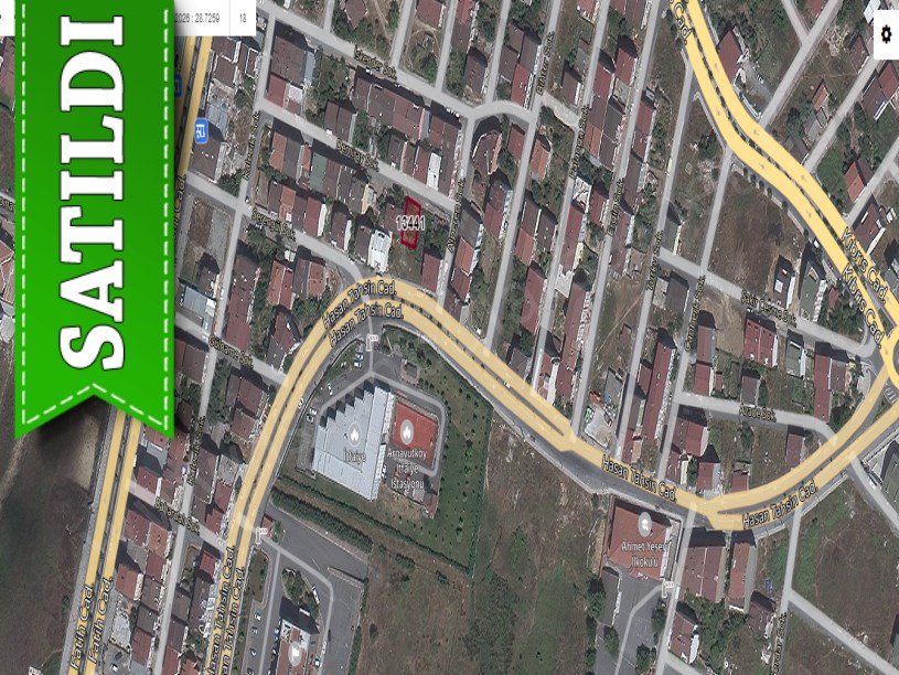  Arnavutköy NeneHatun Mah. Satılık Arsa , 136 m2 Müstakil İmarlı Caddeye Yakın 