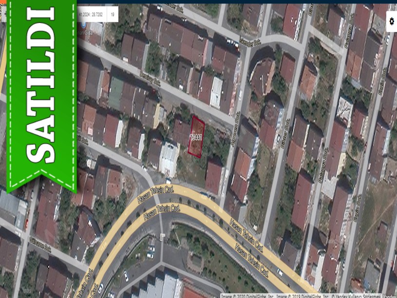  Arnavutköy NeneHatun Mah. Satılık Arsa , 136 m2 Müstakil İmarlı Caddeye Yakın 