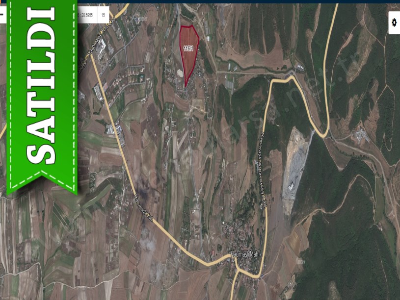 Arnavutköy Hacımaşlıda Satılık Arsa , 200 M2 Cadde Yakını Tepe Konumda