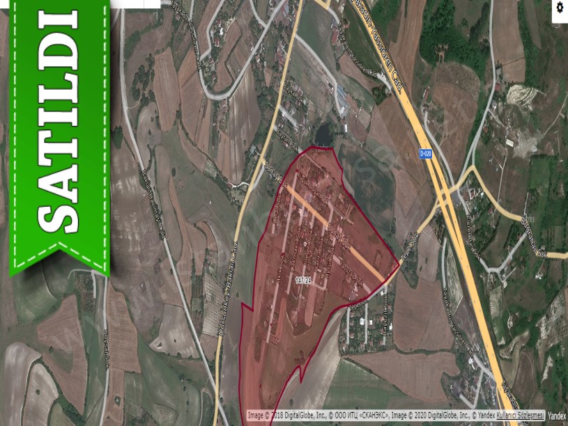 Arnavutköy Baklalıda Satılık Arsa , 600 M2 Evlerin Yakını Yolu Var
