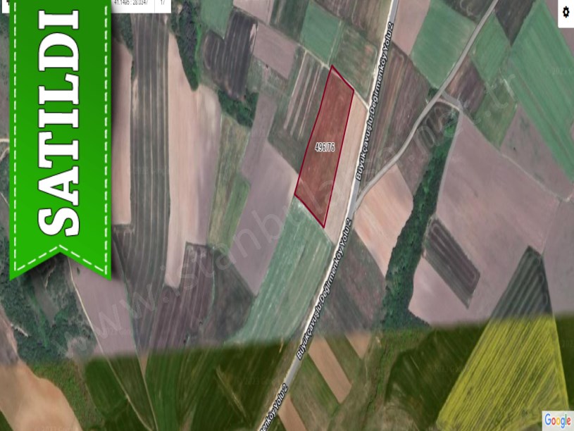 Silivri Değirmenköyde Satılık Arsa , 270 M2 Yolu Var Asfalta Yakın 