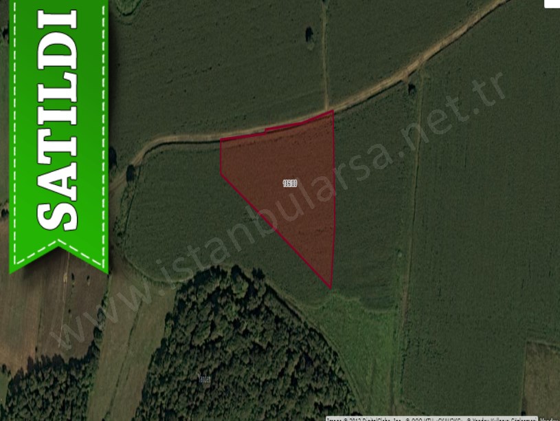 Çatalca Çiftlikköyde Satılık Arsa , 305 M2 Yolu Var Hisseli 