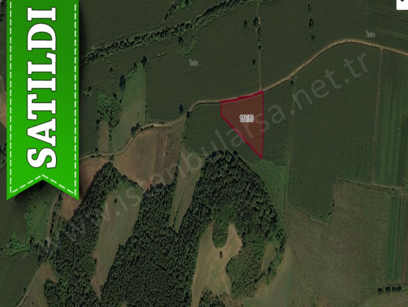 Çatalca Çiftlikköyde Satılık Arsa , 305 M2 Yolu Var Hisseli 