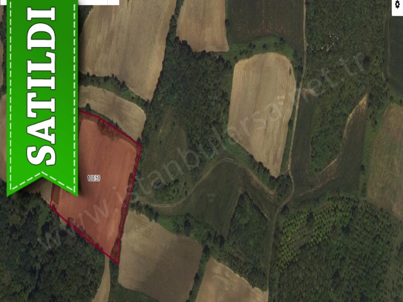 Arnavutköy Balabanda Satılık Arsa , 750 M2 Yolu Var Hisseli 
