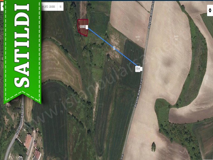 Arnavutköy Boyalıkta Satılık Arsa , 695 M2 Müstakil Merkezde Evlere Yakın