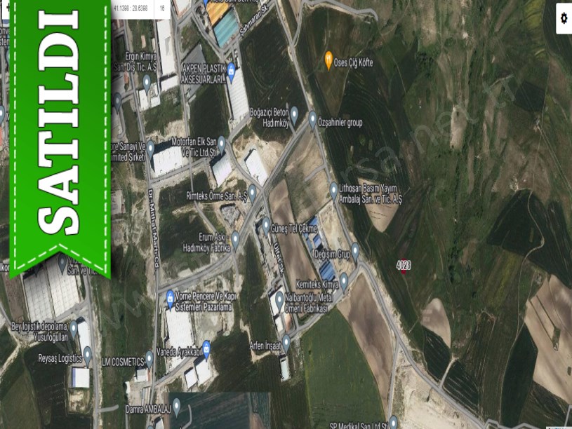 Arnavutköy Sazlıbosnada Satılık Arsa , 334 M2 Müstakil Yolu Var