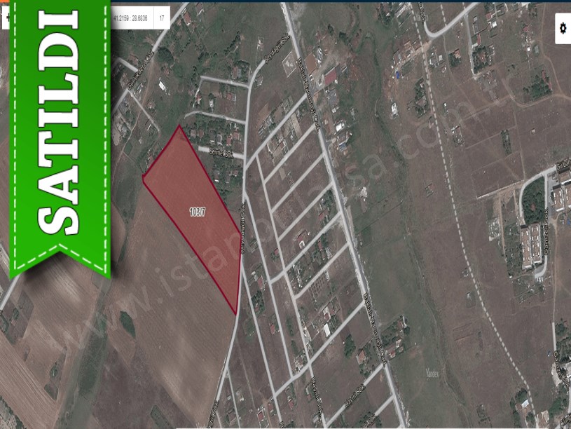 Arnavutköy Çilingirde Satılık Arsa ,  250 M2 Evlerin Yakını Yolu Var