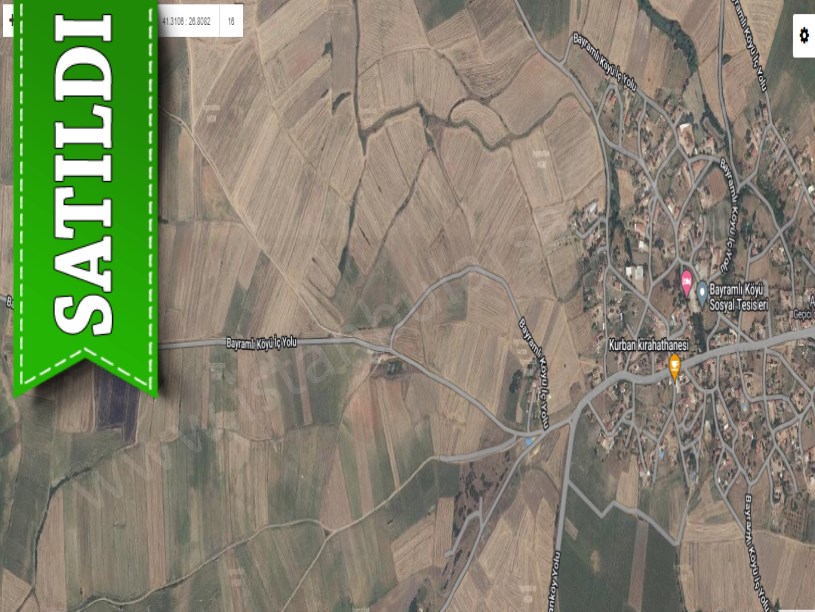 Edirne Uzunköprü Bayramlı Köyünde Satılık Tarla , 9,700 m2 Yolu Var Müstakil