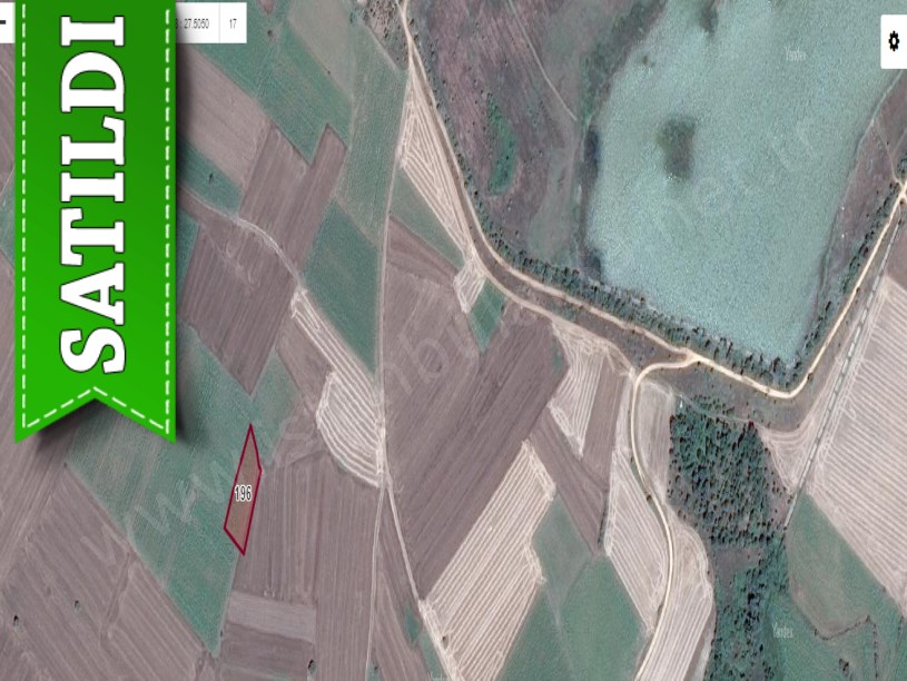 Kırklareli Lüleburgaz Ertuğrul Köyünde Satılık Tarla , 1,900 M2 Müstakil Yolu Var
