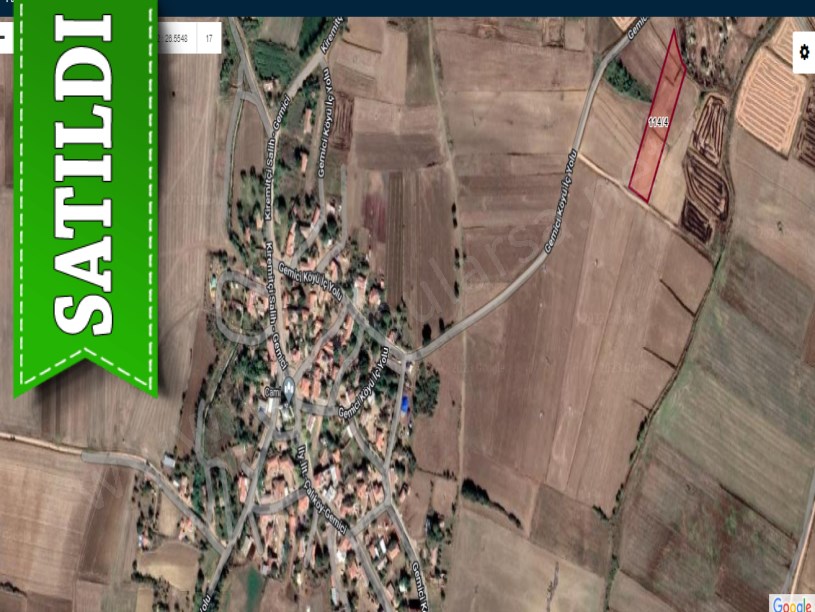 Edirne Uzunköprü Gemici Köyünde Satılık Tarla , 3,992 m2 Merkezde Yolu Var 