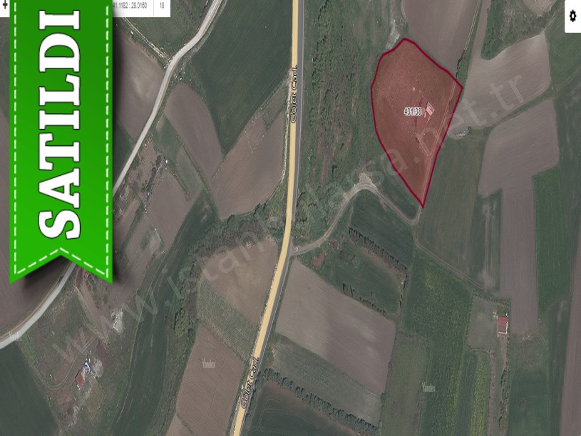 Silivri Değirmenköyde Satılık Arsa , 468 M2 Çevrili Çaplı Yolu Var