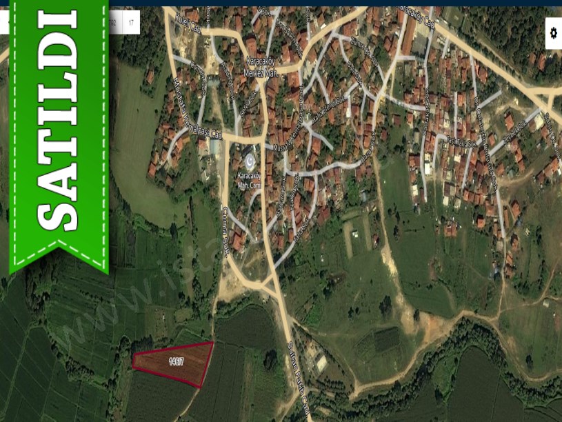 Çatalca Karacaköyde Satılık Arsa , 808 m2 Köy İçi Çevrili Yola Cephe 