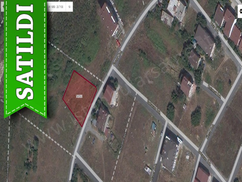 Arnavutköy Taşolukta Satılık Arsa , 854 M2 Cadde Cephe Müstakil İmarlı