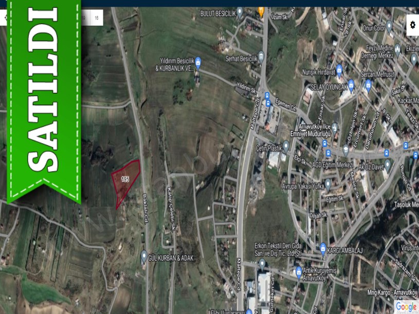Arnavutköy Haraççıda Satılık Arsa , 230 m2 Baklalı Caddesine Cephe Çevrili