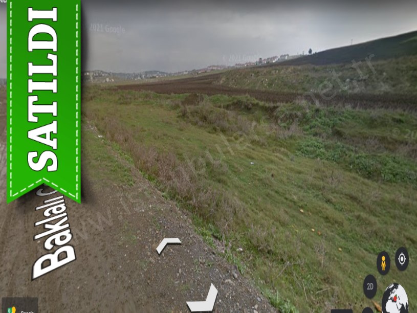 Arnavutköy Haraççıda Satılık Arsa , 230 m2 Baklalı Caddesine Cephe Çevrili