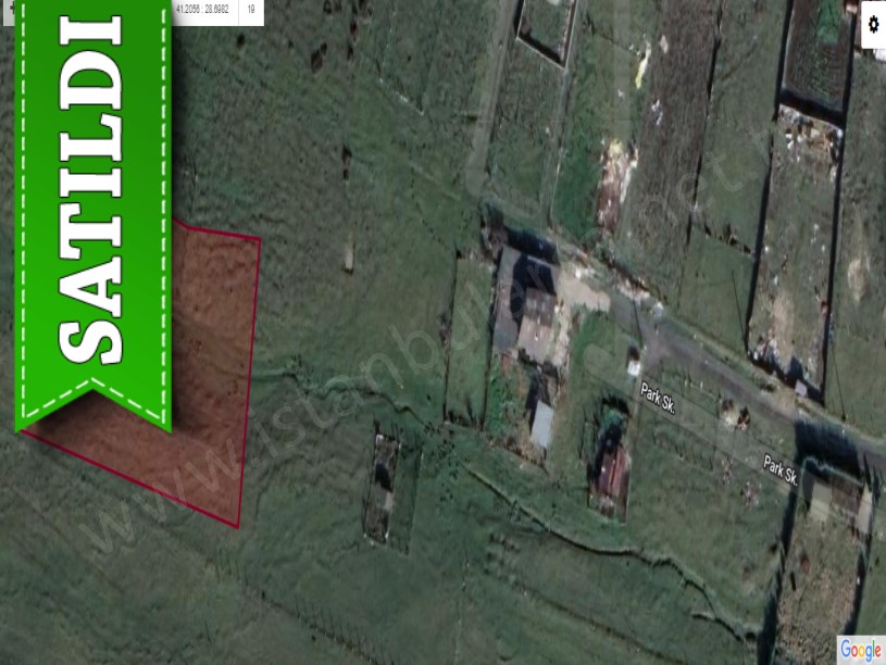 Arnavutköy Taşolukta Satılık Arsa , 215 M2 Çevrili İmarlı