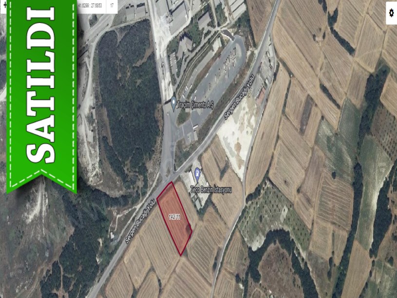 Kırklareli Vize Evrencikte Satılık Arsa , 327 m2 Çaplı Yola Cephe 