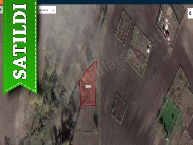 Silivri Balaban,da Satılık Tarla ,  790 m2 Müstakil  Evlere Yakın Yolu Var
