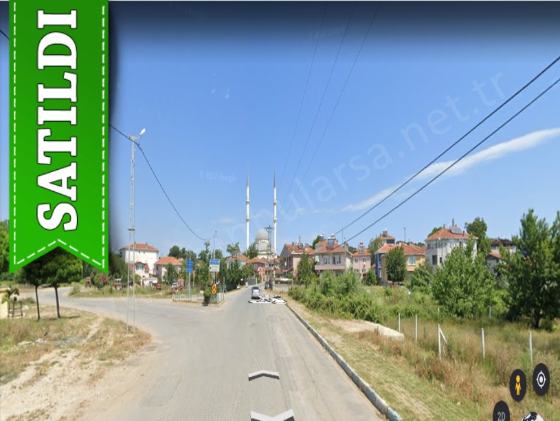 Çatalca Karacaköyde Satılık Arsa ,  783 M2 Caddeye Yakın Hisseli 