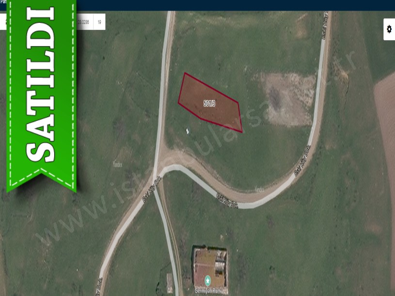 Silivri Değirmenköyde Satılık Arsa , 600 M2 Müstakil Yolu Var 
